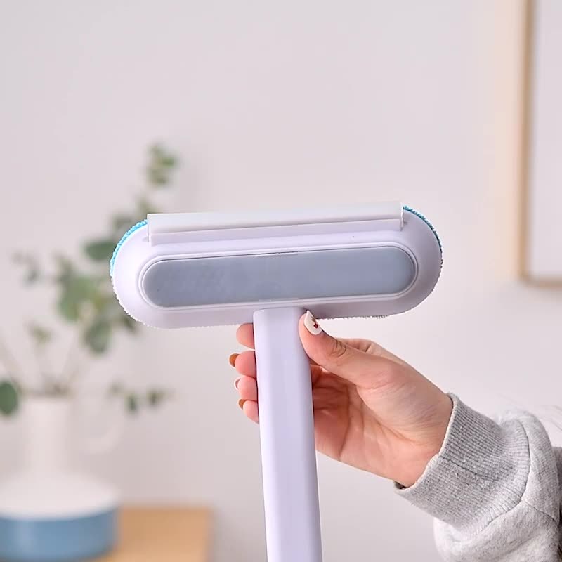 PAWPAL - 4 In 1 Multifunctional Pet Hair Removal Brush.